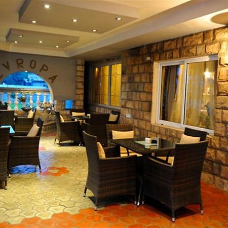 Hotel Evropa Podgorica Bagian luar foto