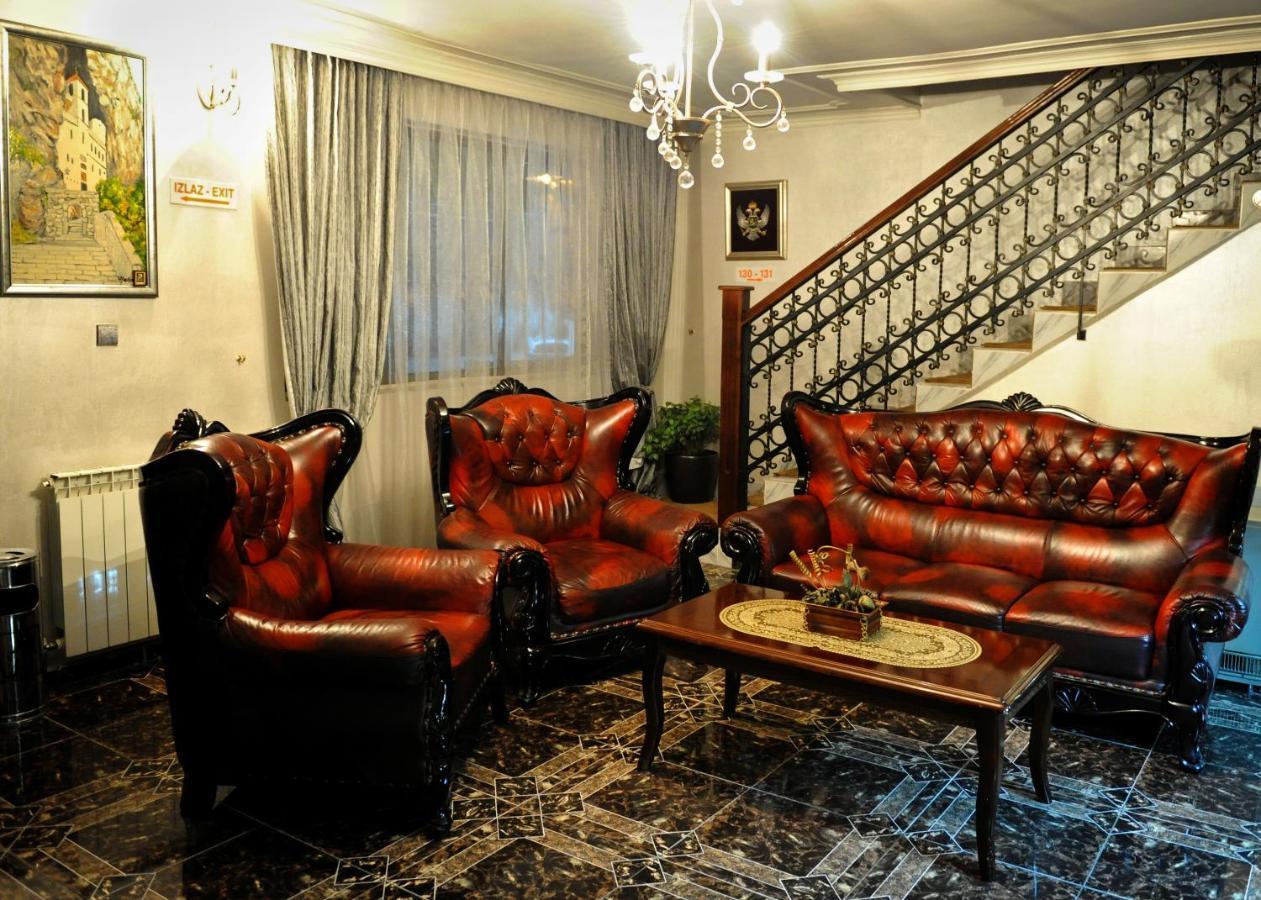Hotel Evropa Podgorica Bagian luar foto