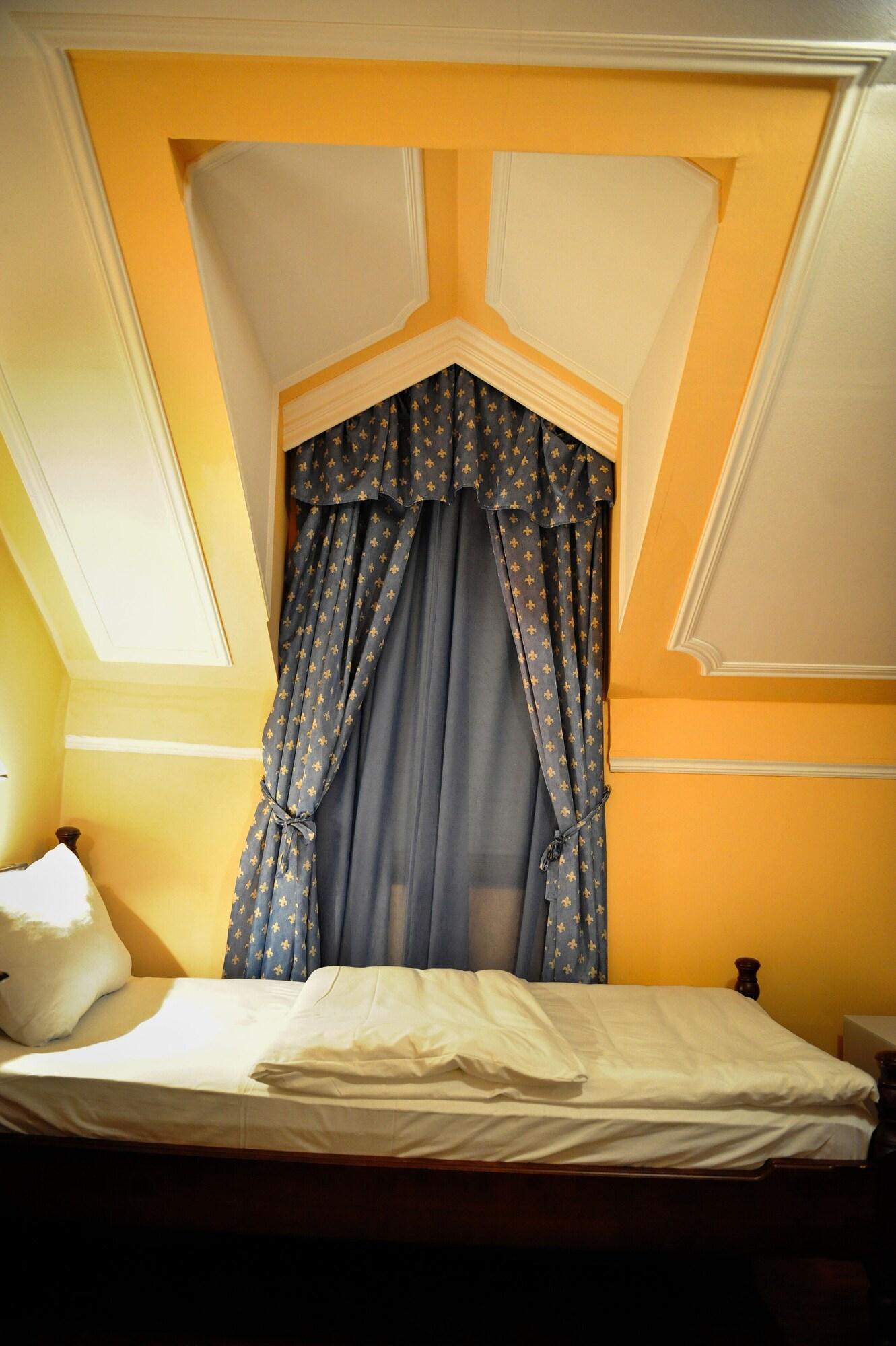 Hotel Evropa Podgorica Bagian luar foto